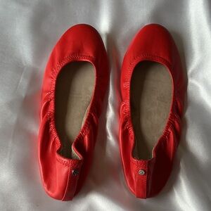 Red Women's Ballet Flats